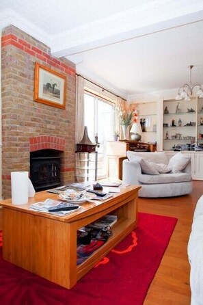 Interior - OYO Elmcroft Guest House (Epping)