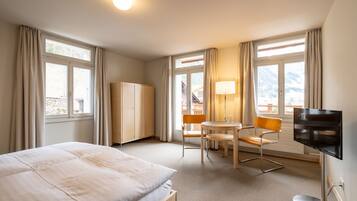 Superior-Doppelzimmer, Balkon, Bergblick