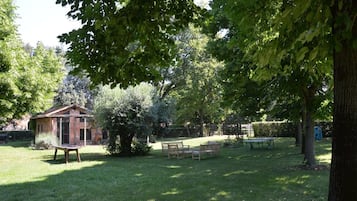 BBQ/picnic area