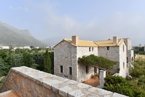 Superior House, Sea View | Exterior