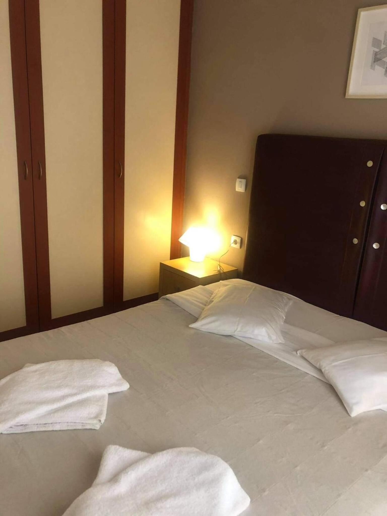 in-room safe, desk, blackout curtains, soundproofing