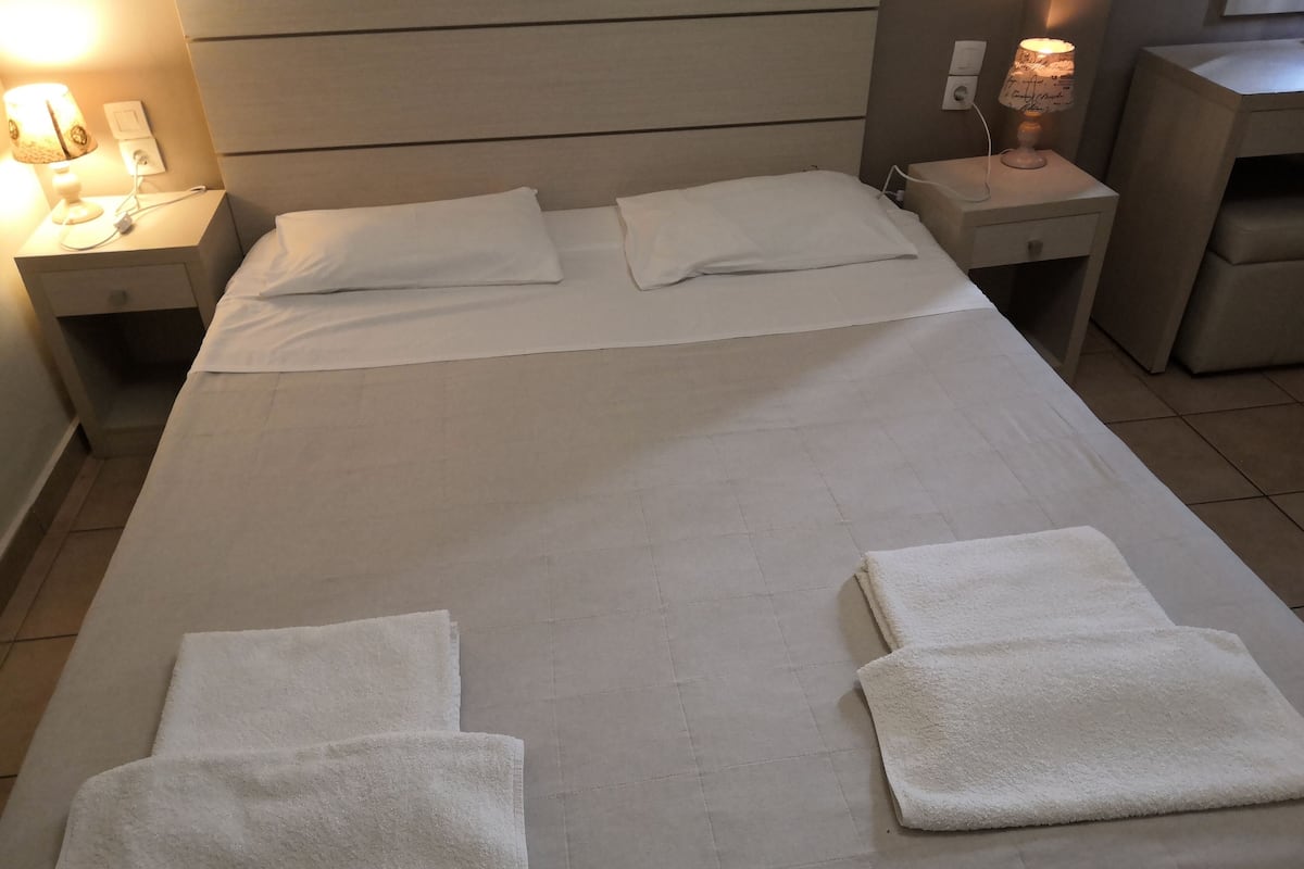 Chambre Ăconomique Double ou avec lits jumeaux, 1 chambre