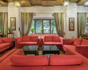 Khu tiếp khách ở sảnh