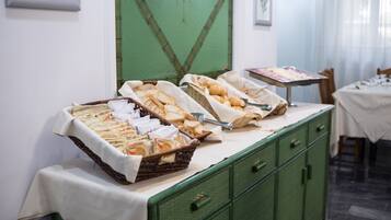 Colazione continentale inclusa, servita tutte le mattine