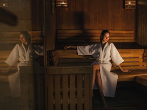 Couples treatment room(s), sauna, steam room, body treatments
