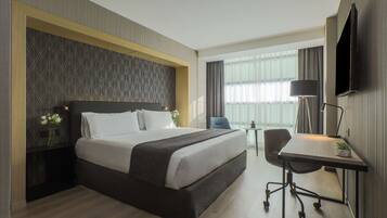 Luxe beddengoed, donsdekens, een minibar, een kluis op de kamer