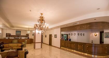 Usta Park Hotel