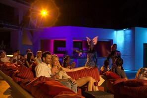 Front of property – evening/night - ROBINSON ÇAMYUVA Adults Only- All Inclusive (Kemer)