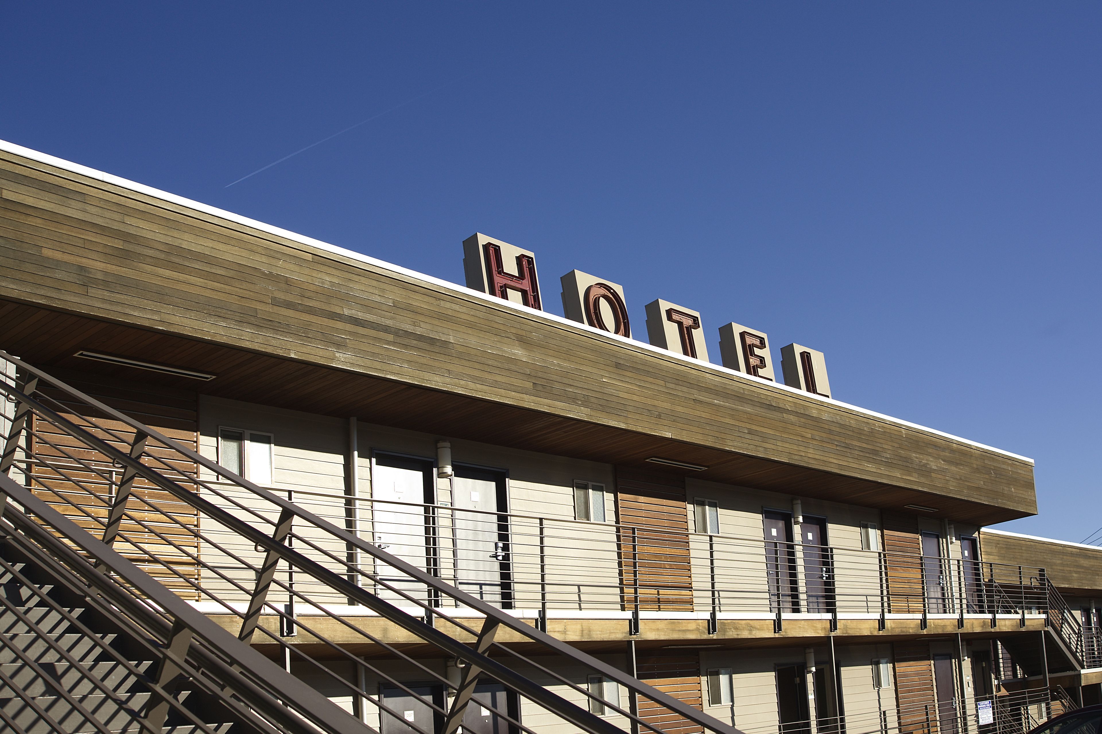 Photo - Aladdin Inn and Suites