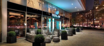 Motel One Hamburg am Michel