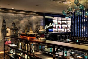 Bar (en la propiedad)