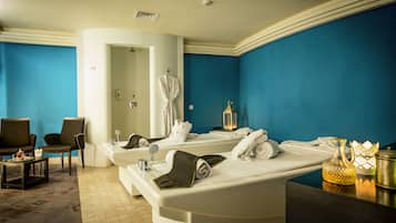 Couples treatment rooms, sauna, steam room, Turkish bath