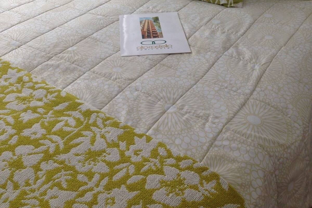 In-room safe, cots/infant beds, free WiFi