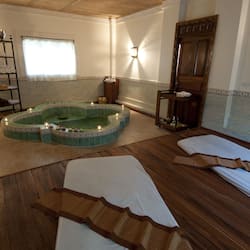 Couples treatment room(s), body treatments, aromatherapy