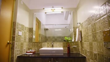Free toiletries, hair dryer, bidet, towels