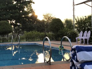 Outdoor pool - VITS Kamats Resort, Silvassa (Silvassa)