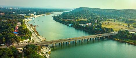 الإطلالة من المنشأة