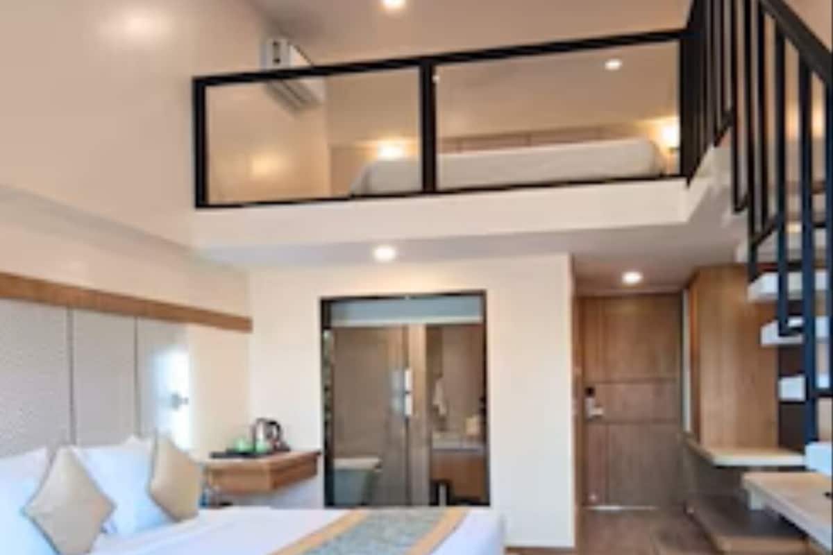 Duplex Room | 1 bedroom, rollaway beds, free WiFi, bed sheets