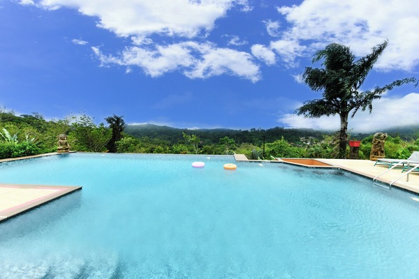 Piscina externa