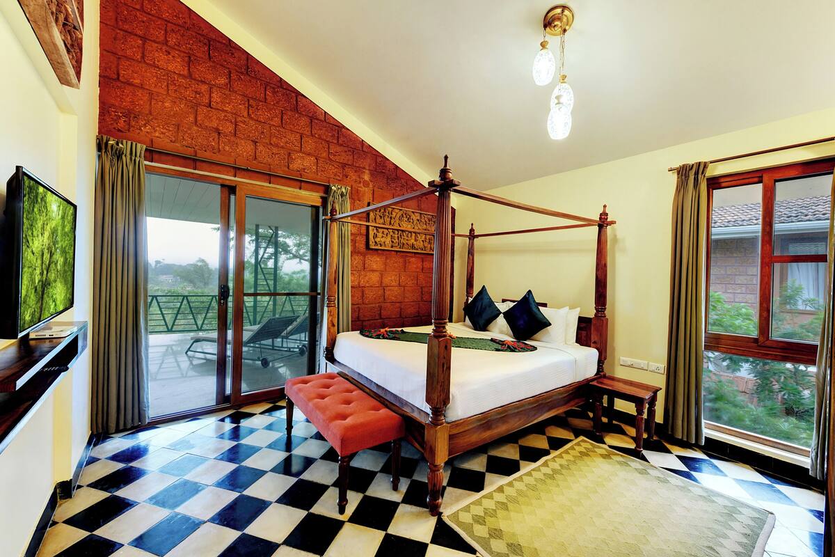 Family Villa, Valley View