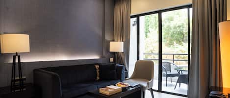 Suite, 1 chambre | Coin séjour | Télévision LCD, lecteur de DVD
