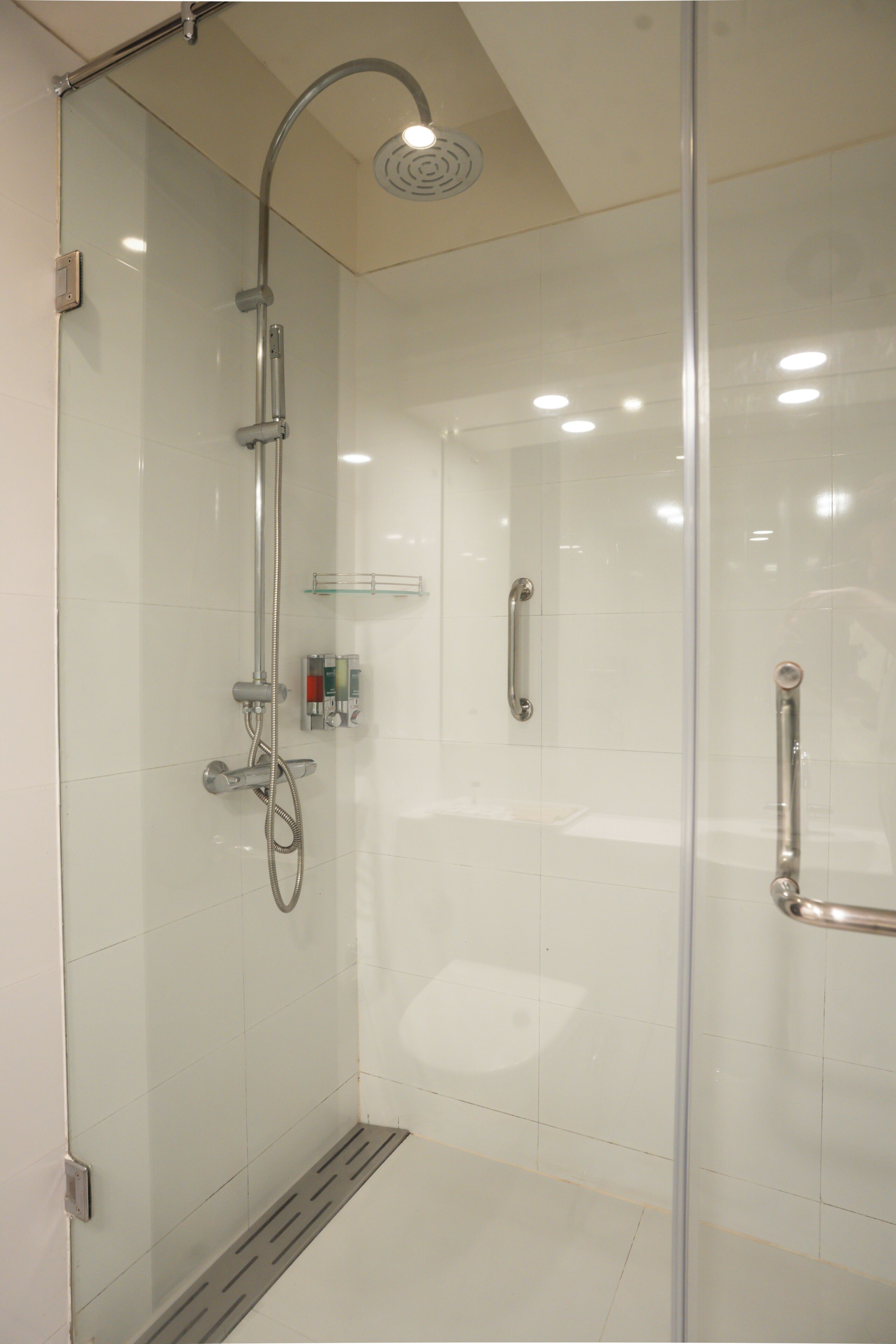 Foto - AR Suites Fontana Bay - Kalyani Nagar