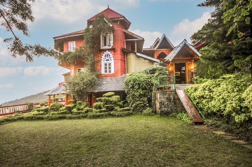 WelcomHeritage Grace Hotel