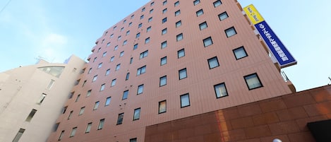 Façade de l’hébergement - soirée/nuit