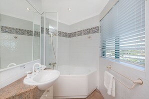 Towels - Argyle on the Park (Maroochydore)