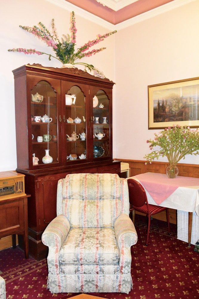 Georgian Court Inn by null