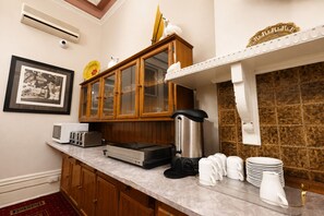 Petit déjeuner continental compris tous les jours