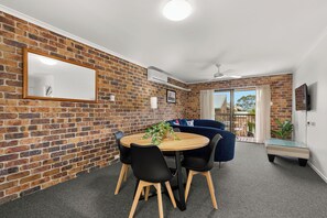 Appartement Exécutif, 2 chambres | Coin séjour