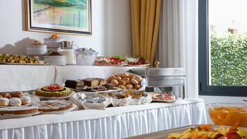 Daily buffet breakfast (EUR 10 per person)
