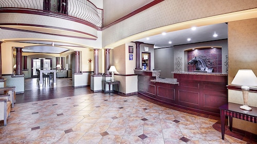 Best Western Plus Royal Mountain Inn & Suites