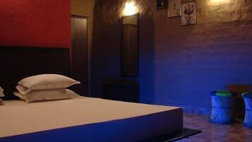 Individuell eingerichtet, Verdunkelungsvorhänge, Zustellbetten