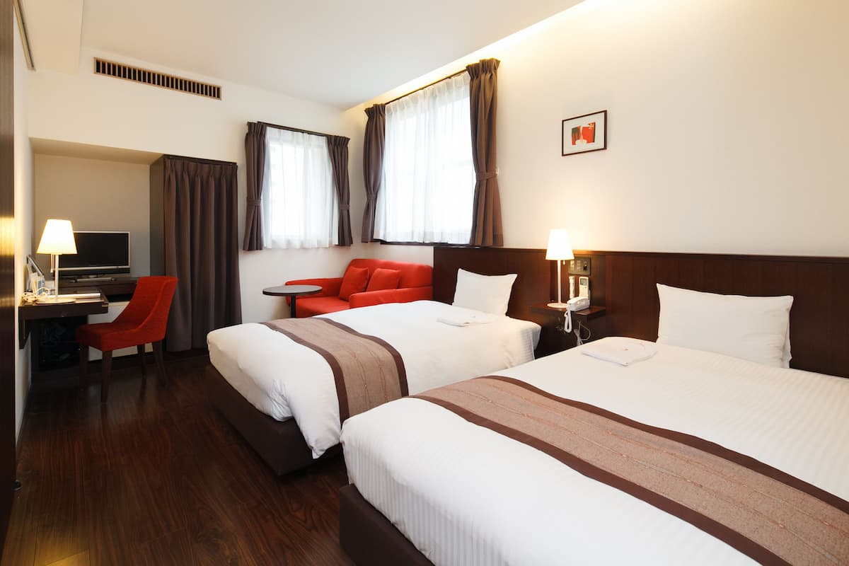 Twin Room A, Non Smoking | In-room safe, desk, blackout drapes, WiFi (free)