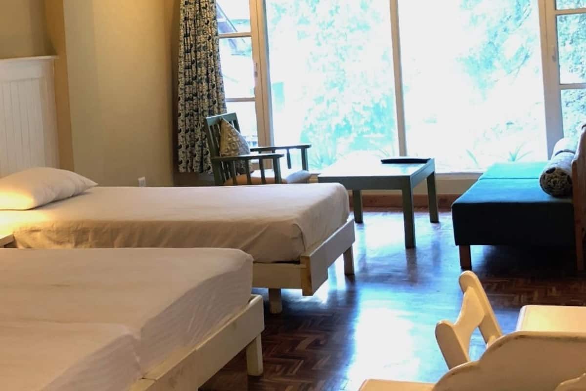 luxury triple room, 1 bedroom, non smoking, garden view | premium bedding, in-room safe, individually decorated