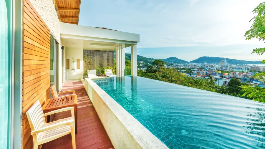 Wyndham Sea Pearl Resort Phuket
