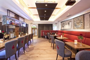 Bar (in der Unterkunft)