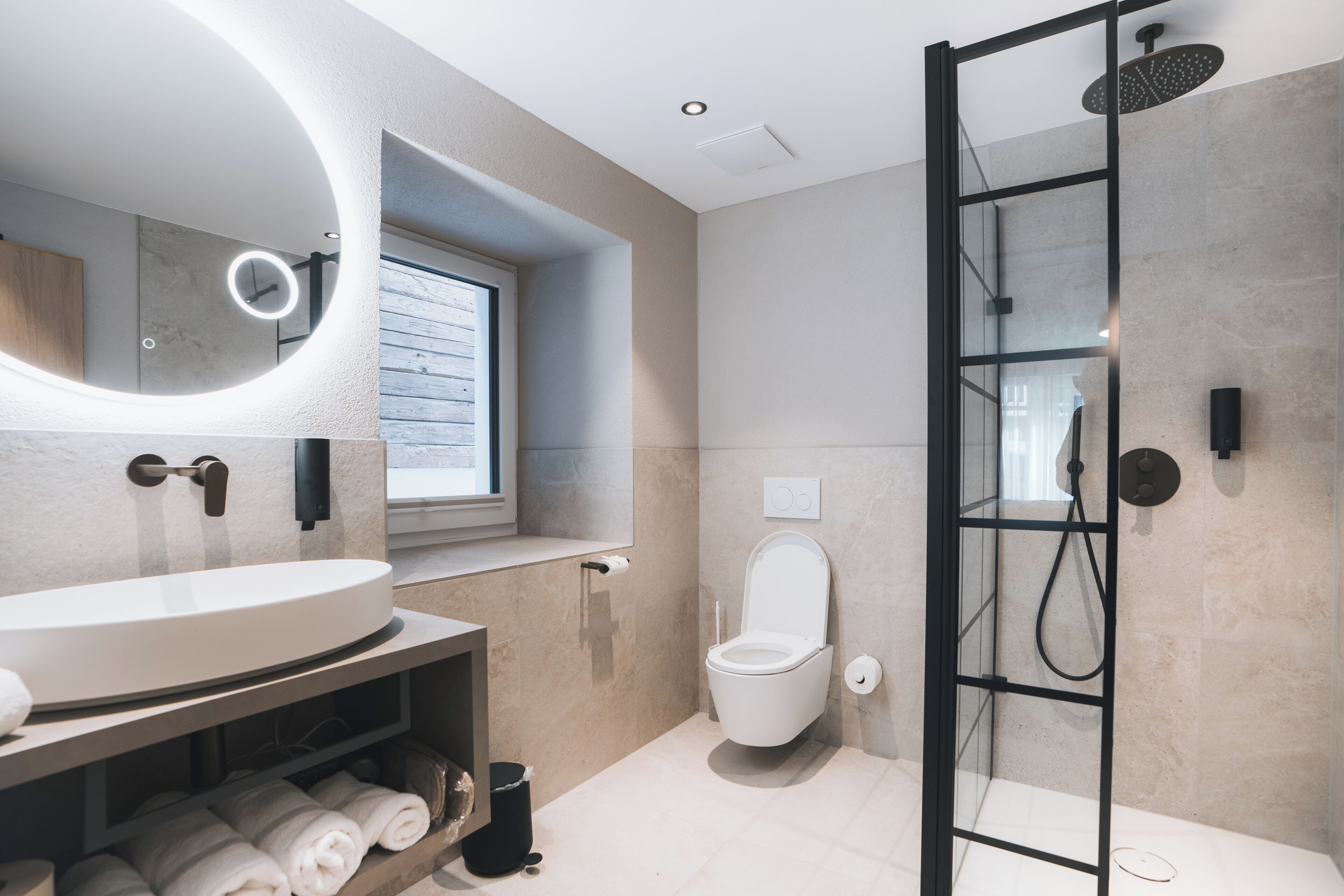 superior studio, 1 bedroom | bathroom | shower, free toiletries, hair dryer, towels
