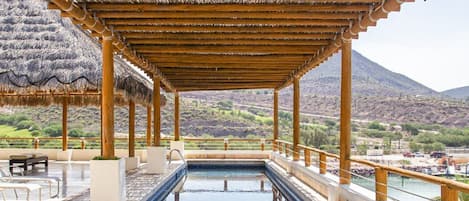 2 outdoor pools, pool umbrellas, sun loungers