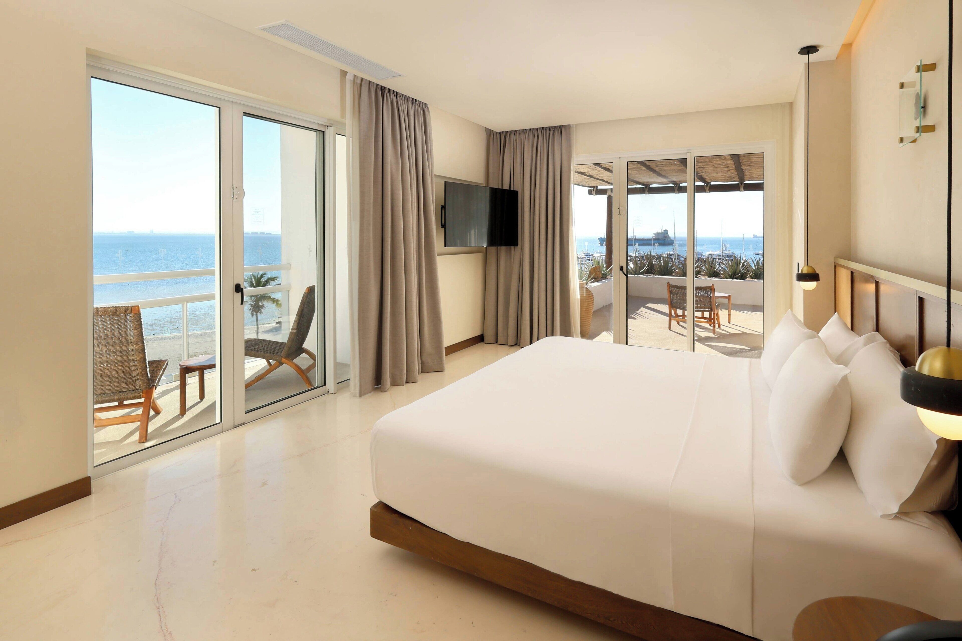 Suite, 1 habitación, vista al mar | Sábanas de algodón egipcio y ropa de cama de alta calidad 