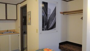 Non-Smoking Double Bed with Kitchen | Bathroom