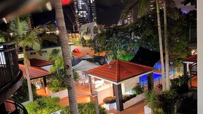 Aerial view - Santana Resort (Surfers Paradise)