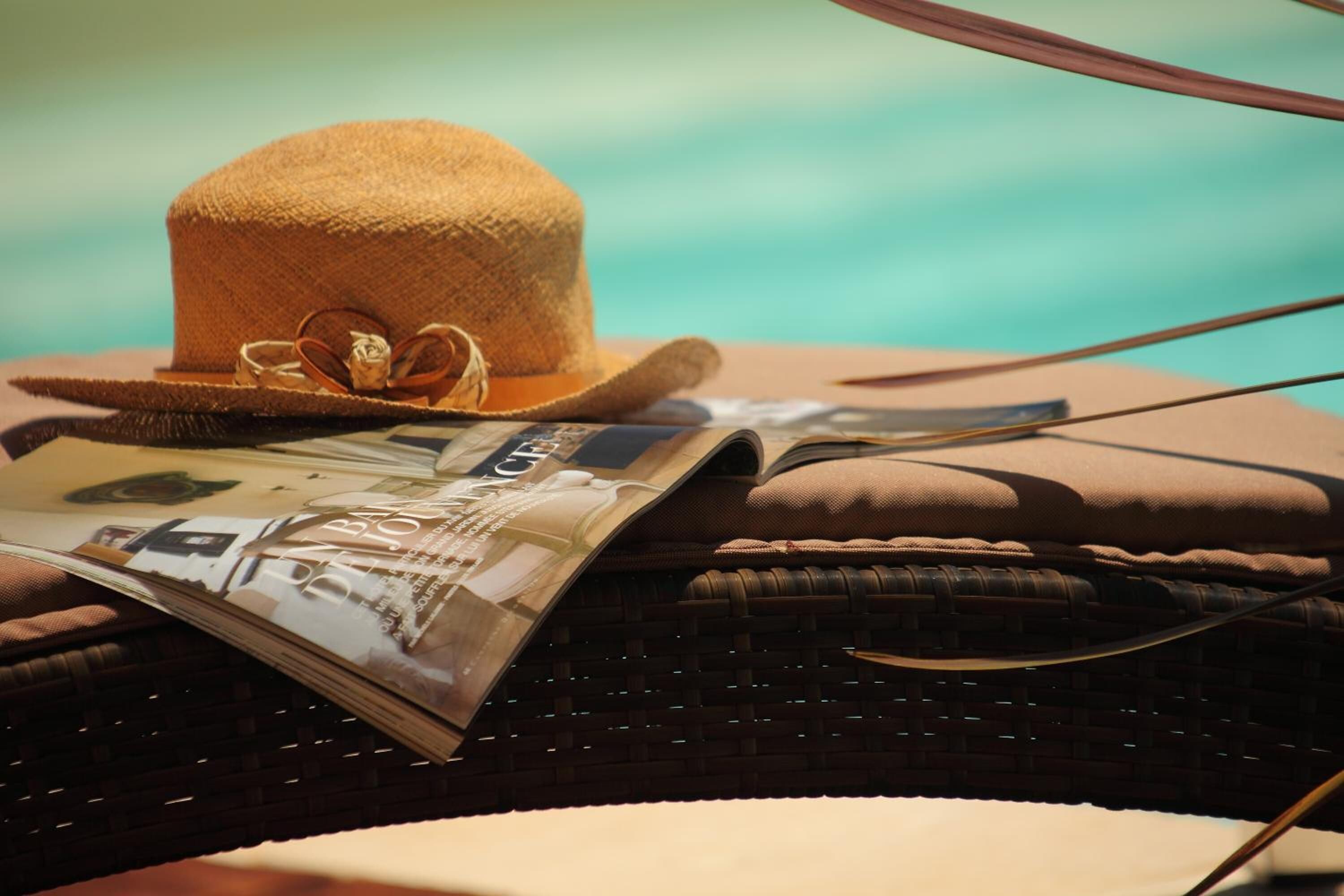 seasonal outdoor pool, open 10 am to 10 pm, pool umbrellas