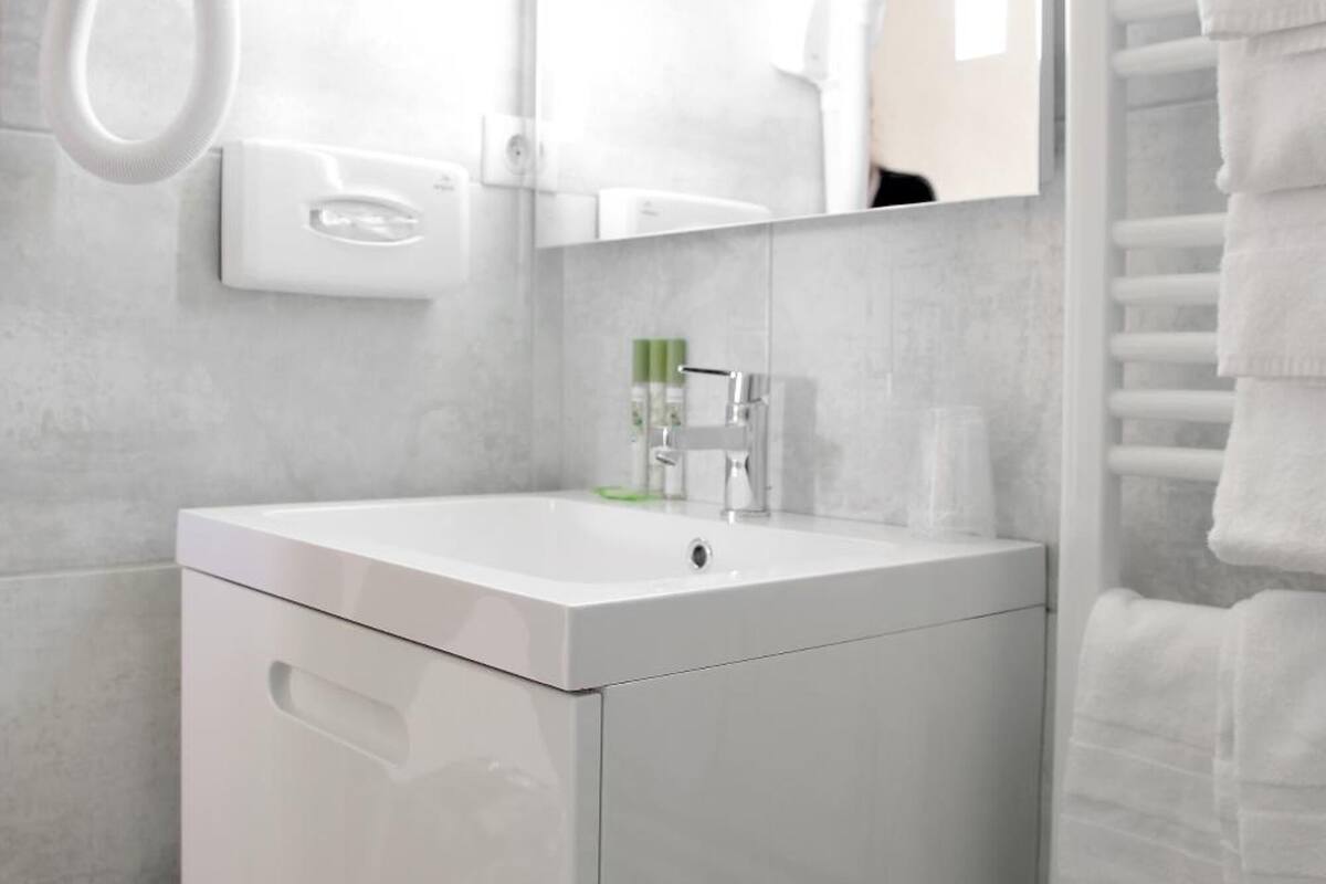 free toiletries, hair dryer, towels