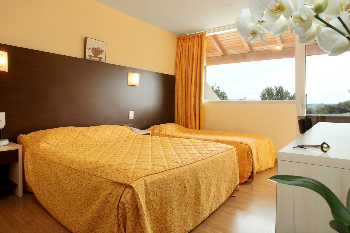 triple studio with terrace and garden view | in-room safe, desk, iron/ironing board, free cots/infant beds