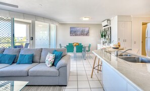 1 Bedroom Marina View Rooftop Apartment | Living area | 42-inch flat-screen TV with cable channels, TV - Sailport Mooloolaba Apartments (Mooloolaba)
