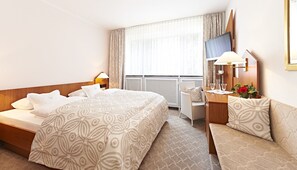 Premium bedding, minibar, in-room safe, desk