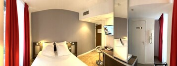 Double Room Single Use | Premium bedding, desk, laptop workspace, blackout drapes